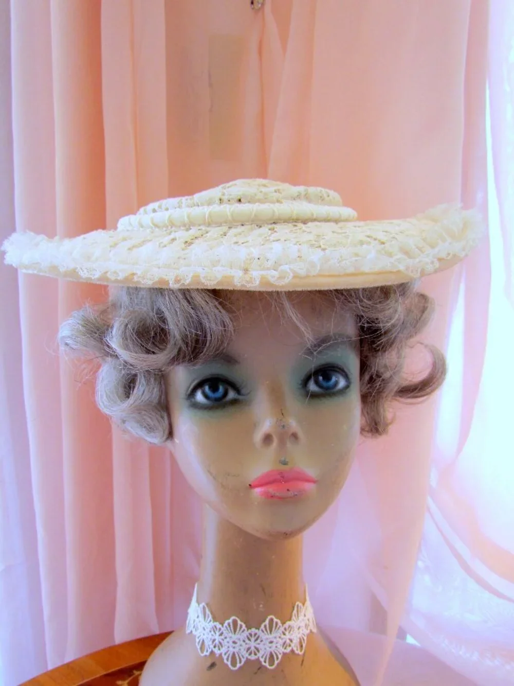 1950s WHITE LACE HAT, CHURCH, TEA PARTY, THEATER, COSTUME, LADIES, TEENS, GIRLS - Picture 3 of 9